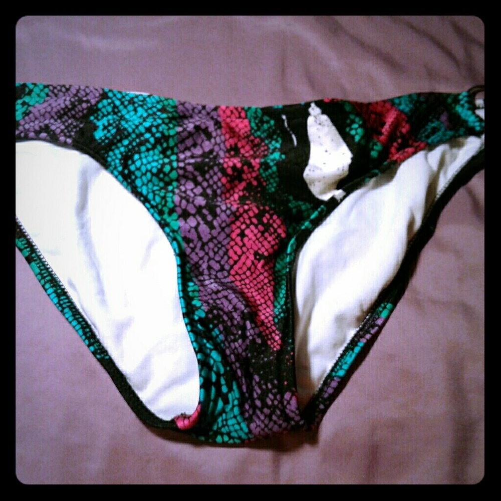 XL Mossimo bikini bottoms $15
